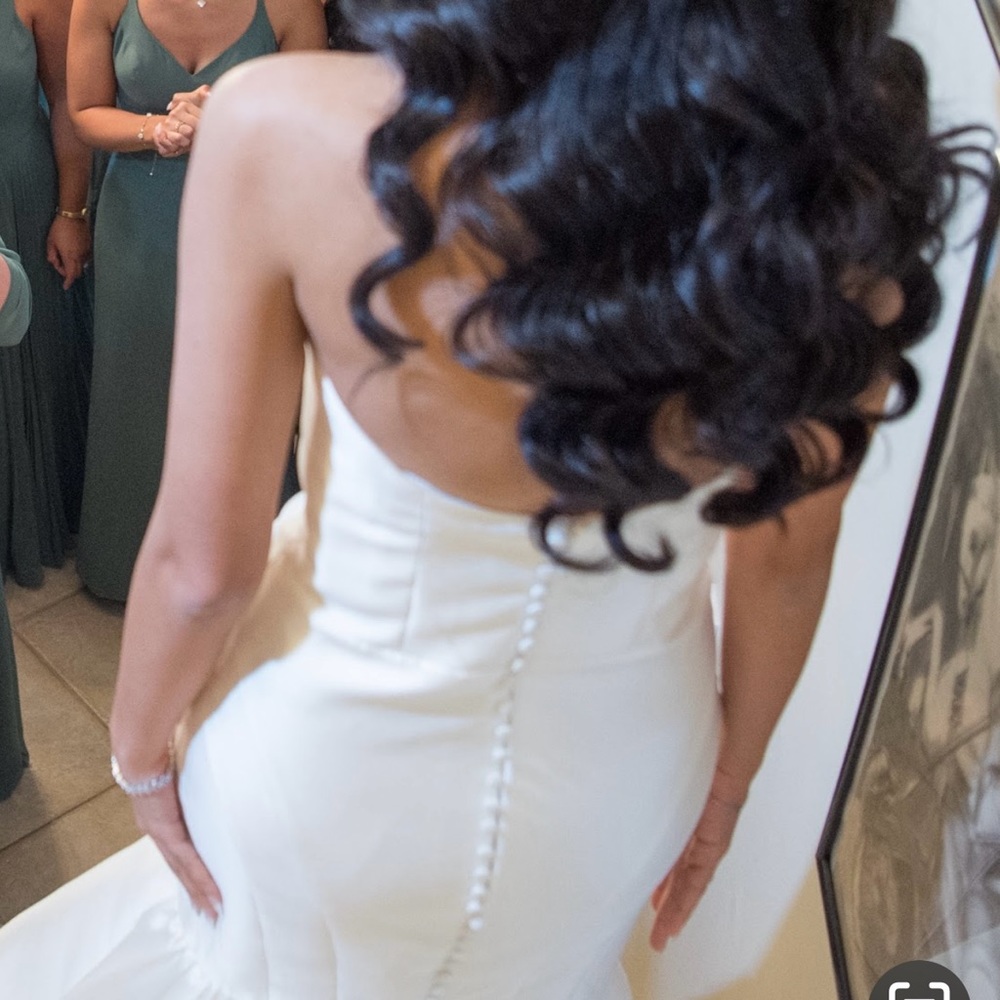 Wedding dress